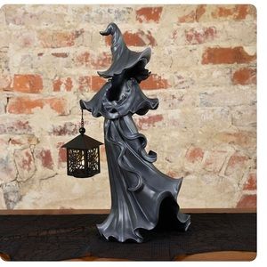 Cracker Barrel Lantern Witch